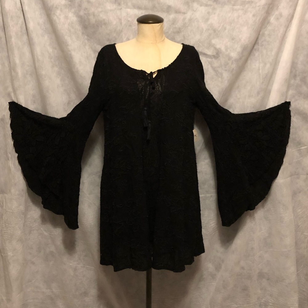 Altar’d State Black Boho Tunic Lacy Small NWT